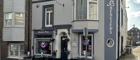 Voorkant van accommodatie