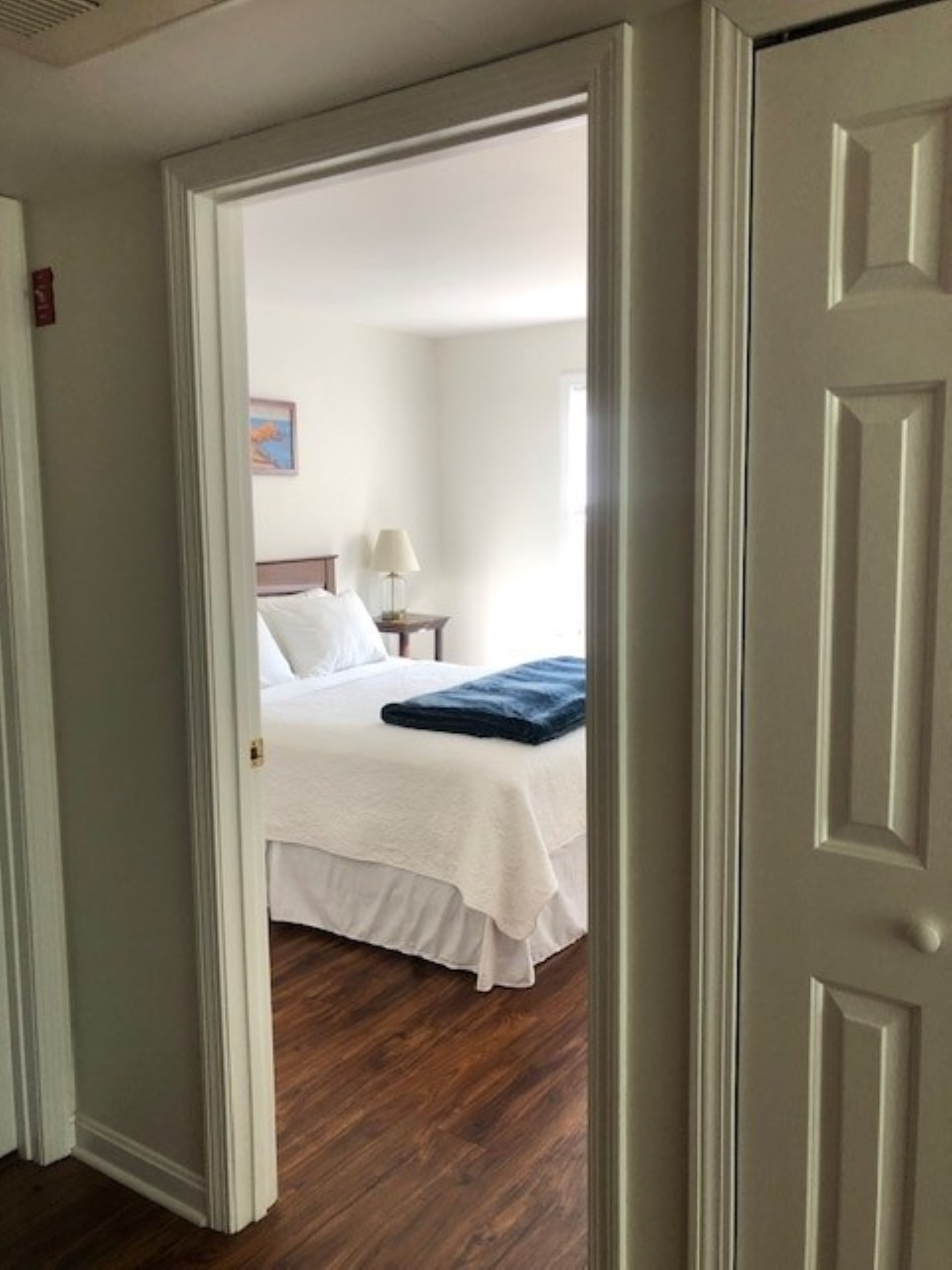 1 chambre, bureau, fer et planche à repasser, Wi-Fi gratuit