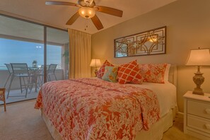 2 bedrooms, iron/ironing board, free WiFi, bed sheets - Sunset Jetty View! Enjoy one free beach chair set up and umbrella each day! (Destin)
