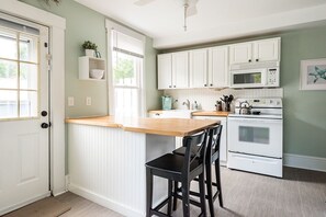 Fridge, microwave, oven, stovetop - Across from the park and 2 blocks from beach & restaurants- LEFT side of duplex (Cape Charles)