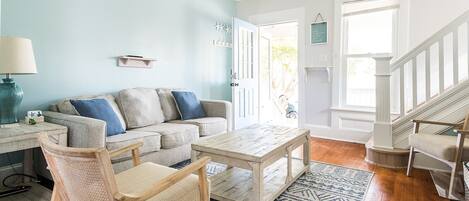 Smart TV, DVD player, books