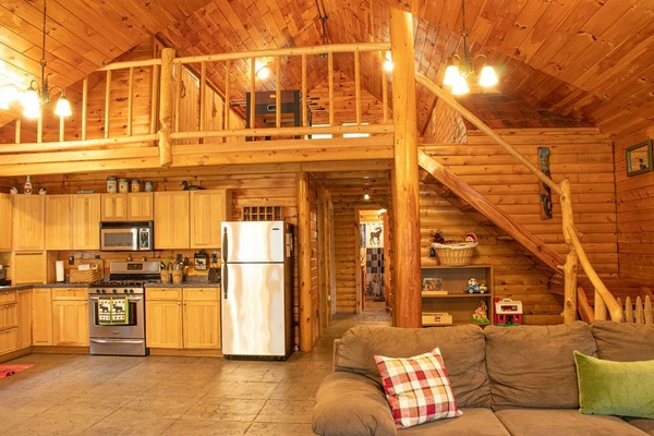 Smart TV, lareira, DVD player, pebolim