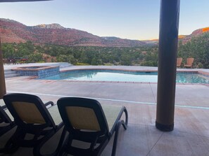 Beheizter Pool