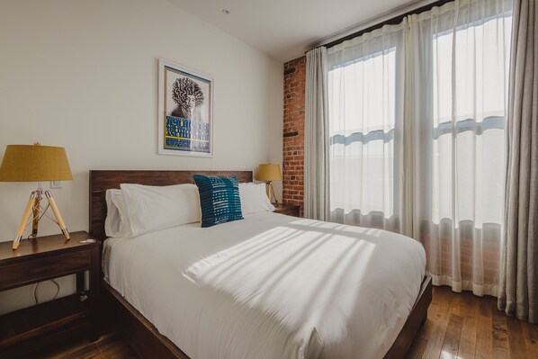 2 quartos, ferros/tábuas de passar roupa, Wi-Fi, roupa de cama