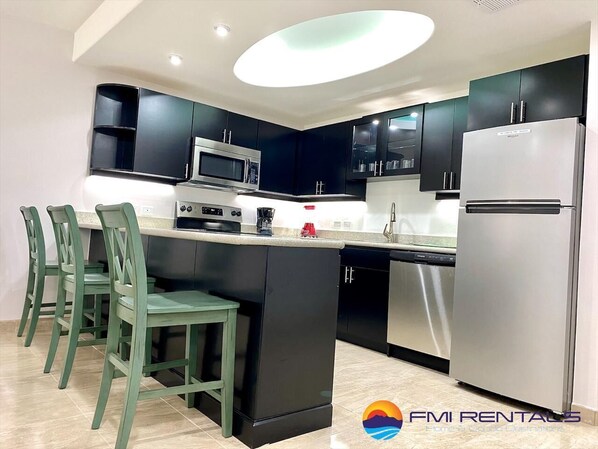 Fridge, microwave, oven, stovetop