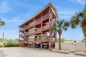 Exterior - Cozy Coastal Condo w/ a Shared Pool, Free WiFi, Private Washer/Dryer, & A/C (Panama City Beach)