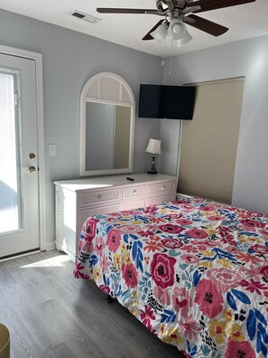 7 bedrooms, free WiFi - Beautiful Oceanview House in Ocean Lakes (Myrtle Beach)