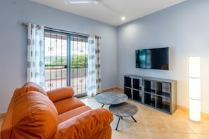House, 1 Bedroom | Living room | TV