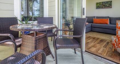 Dazzling Sunsets! Sleeps 4+! Pet Friendly! Amenity Access Available for purchase!