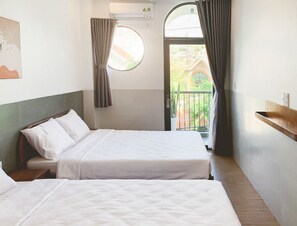 Desk, iron/ironing board, free WiFi, bed sheets