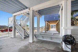 Property grounds - Panoramic Beach Views • Wraparound Deck • Coastal Luxury Stay (Surfside Beach)
