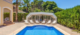 Stunning Holiday Home “Villa Paula” with Terrace, Garden, Pool & Wi-Fi