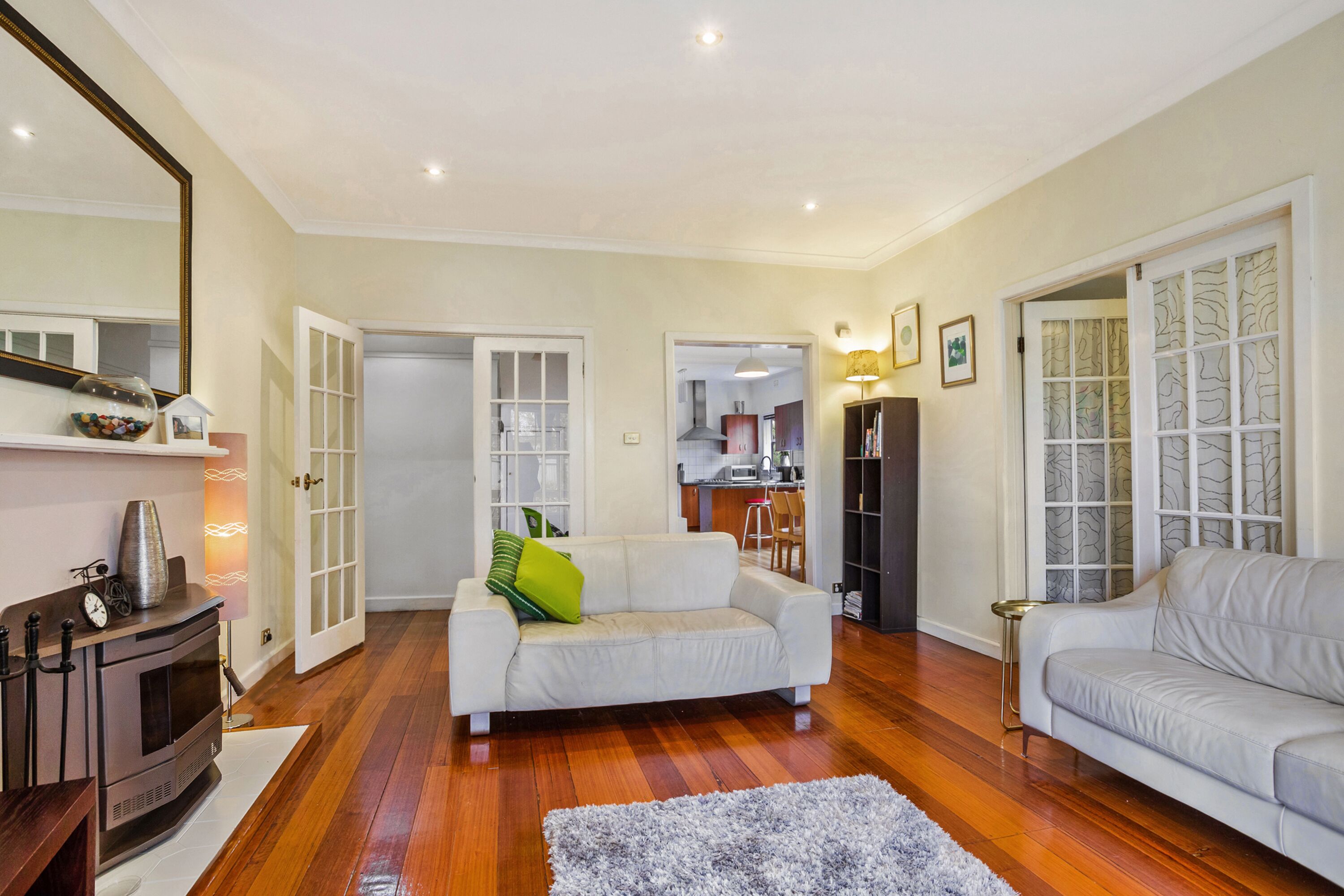 Beau Bay houses beaumaris — image 7