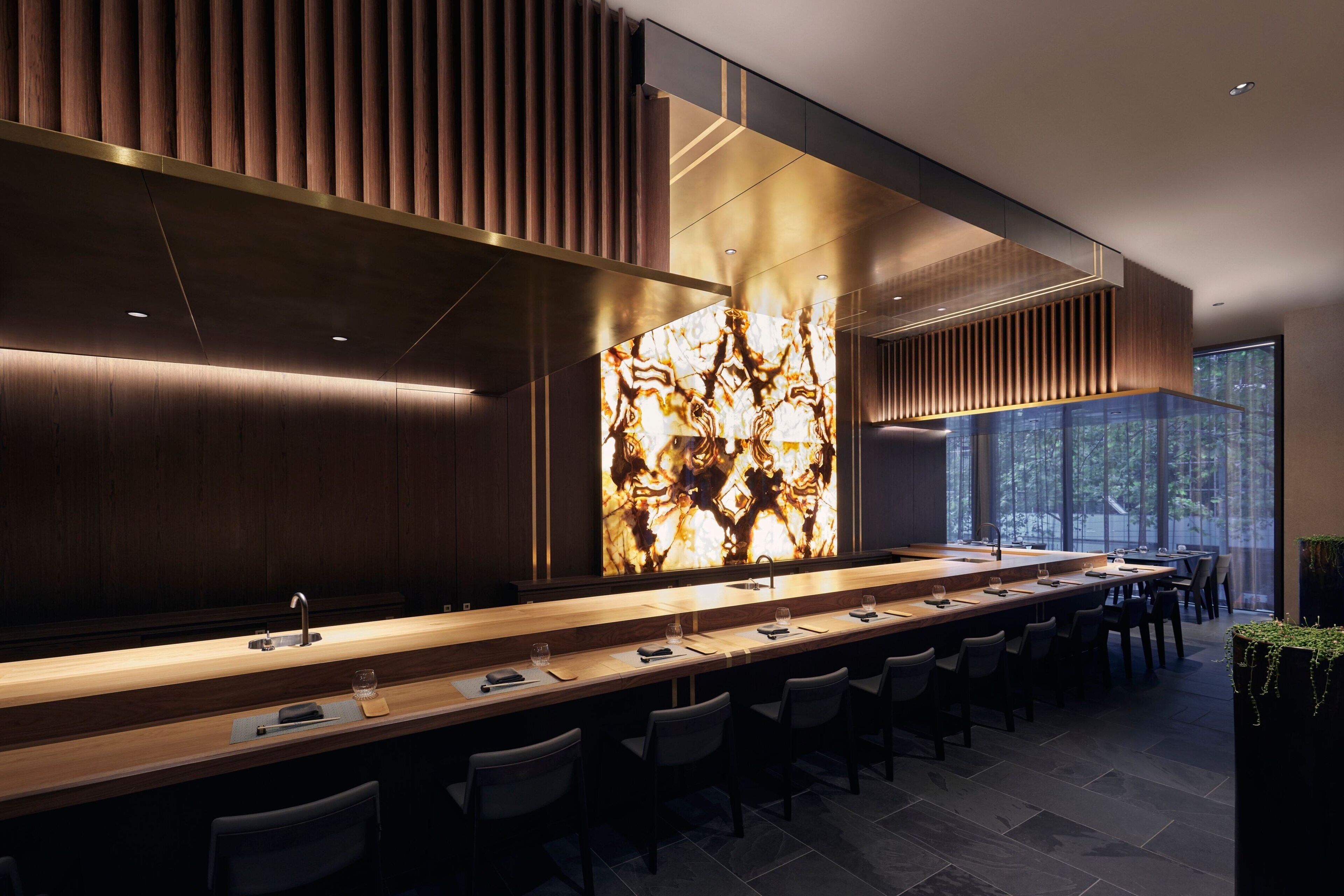 2 restaurants, breakfast, lunch, dinner served; japanese cuisine