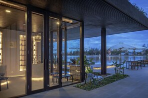 Couples treatment rooms, Swedish massages, Thai massages