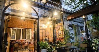 Sweet Home Apartment