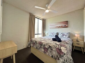 2 bedrooms, WiFi, bed sheets - Riverview Holiday Apartment 60 - Ground Floor -  Kalbarri WA (Kalbarri)