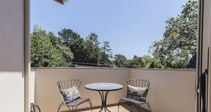 Centrally located Craftsman home