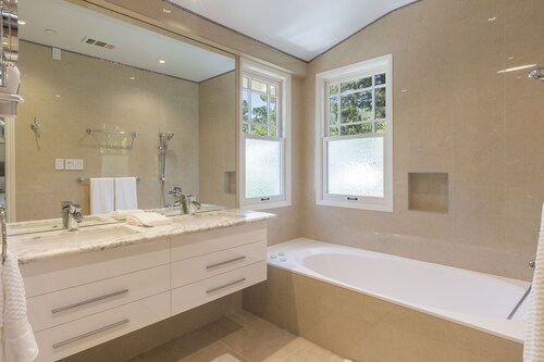 Centrally located Craftsman home