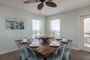 Dining - Updated, large beach house right off the water! - Island Escape (Dauphin Island)