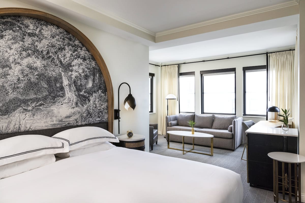 1 bedroom, in-room safe, free wifi, bed sheets