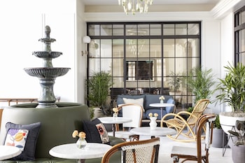 Kimpton Cottonwood by IHG