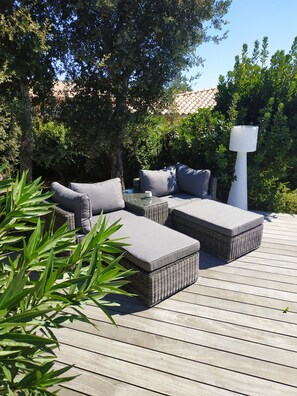 Terrace/patio - Villa Sainte Lucie de Porto Vecchio 2kms from the beach (Sainte Lucie de Porto vecchio)