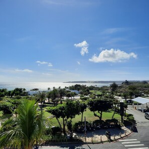 Quadruple Room with Ocean View | Beach/ocean view - Lanhiwan Inn (Hengchun)