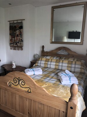 Hus | 3 soverom, strykejern/-brett, wi-fi (inkludert) og sengetøy