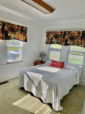 5 Schlafzimmer, Bügeleisen/Bügelbrett, Reisekinderbett, WLAN