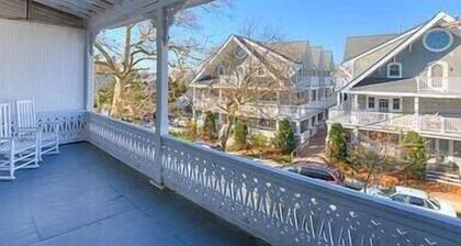 Completely Renovated Victorian across from Congress Hall