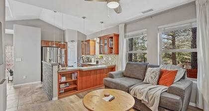 Ponderosa Guesthouse | Private entrance| YouTubeTV