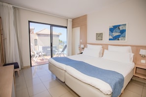 1 bedroom, in-room safe, free WiFi, bed sheets