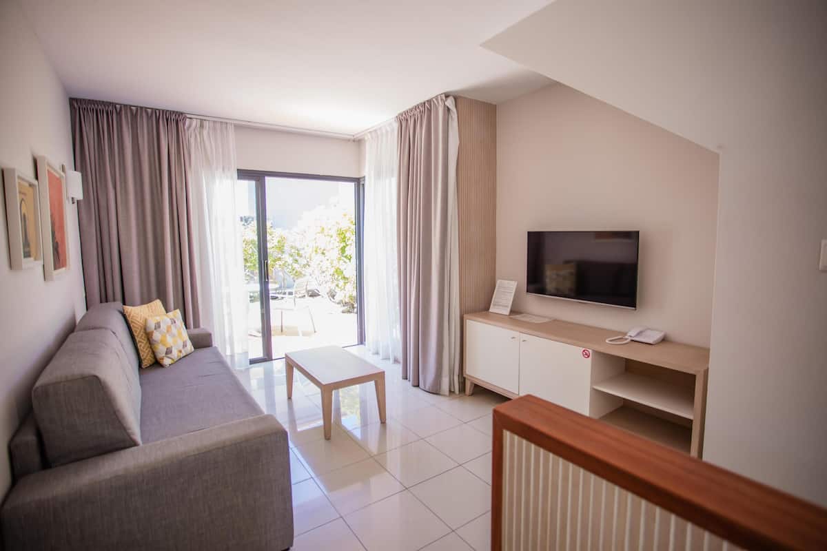 1 bedroom, in-room safe, free WiFi, bed sheets