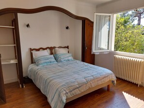 2 bedrooms, iron/ironing board, WiFi - Sunny and quiet house close to the beach and the village center (Capbreton)