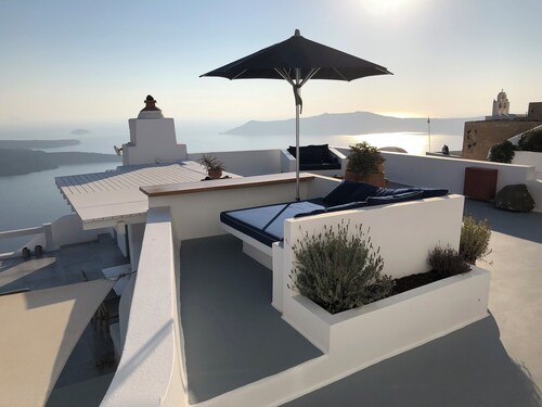 Altana Heritage Suites