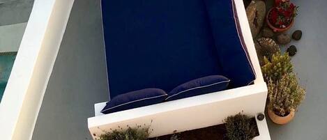 Junior Cave House Suite, Caldera View | Enceinte de lâhĂ©bergement