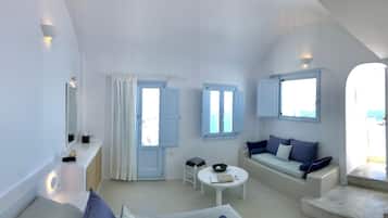 Honeymoon-Doppelzimmer, eigener Pool, Meerblick | Wohnbereich