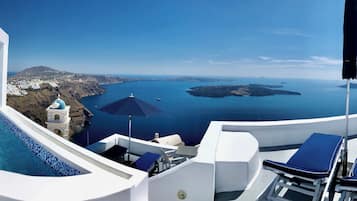 Honeymoon-Doppelzimmer, eigener Pool, Meerblick | Unterkunftsgelände