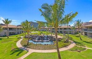 Property grounds - Maui Resort Rentals: Luana Garden Villas 10C – Modern 3BR Villa at Kaanapali’s Newest Luxury Residences! (Lahaina)