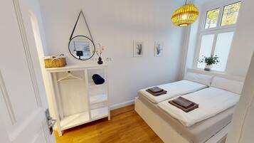 3 bedrooms, WiFi, bed sheets