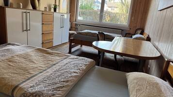 2 chambres, bureau, fer et planche Ă repasser, Wi-Fi gratuit