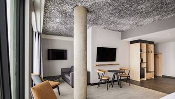 Chambre Exécutive, 1 trÚs grand lit | Coin séjour | Télévision à écran plat