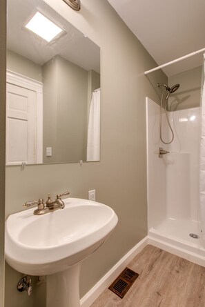 Handtücher, Seife, Toilettenpapier