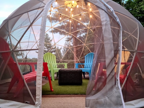 Beth's Place - On the River - W/ Hot Tub, Pickleball Court & Putting Green