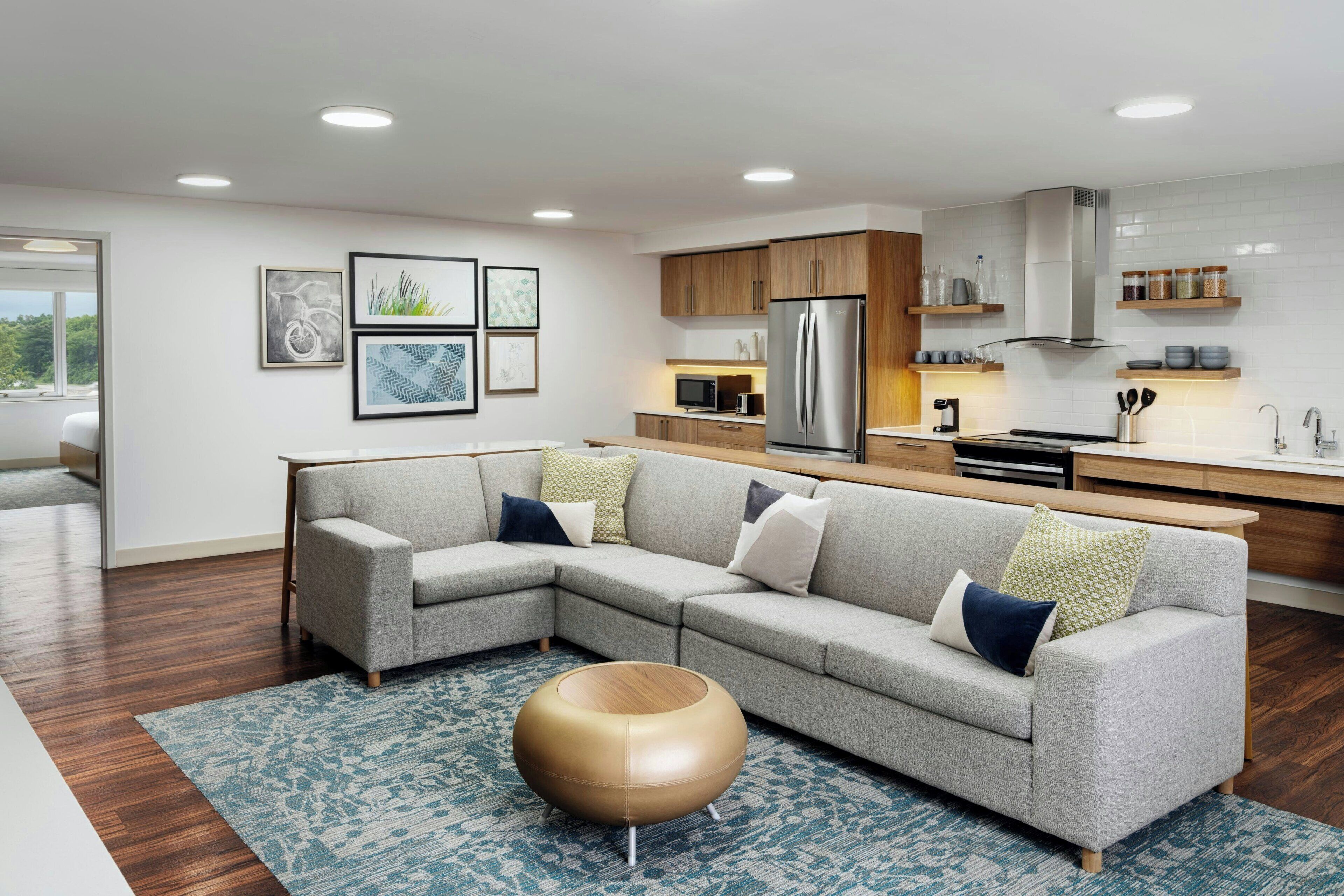 Photo - Element Knoxville West