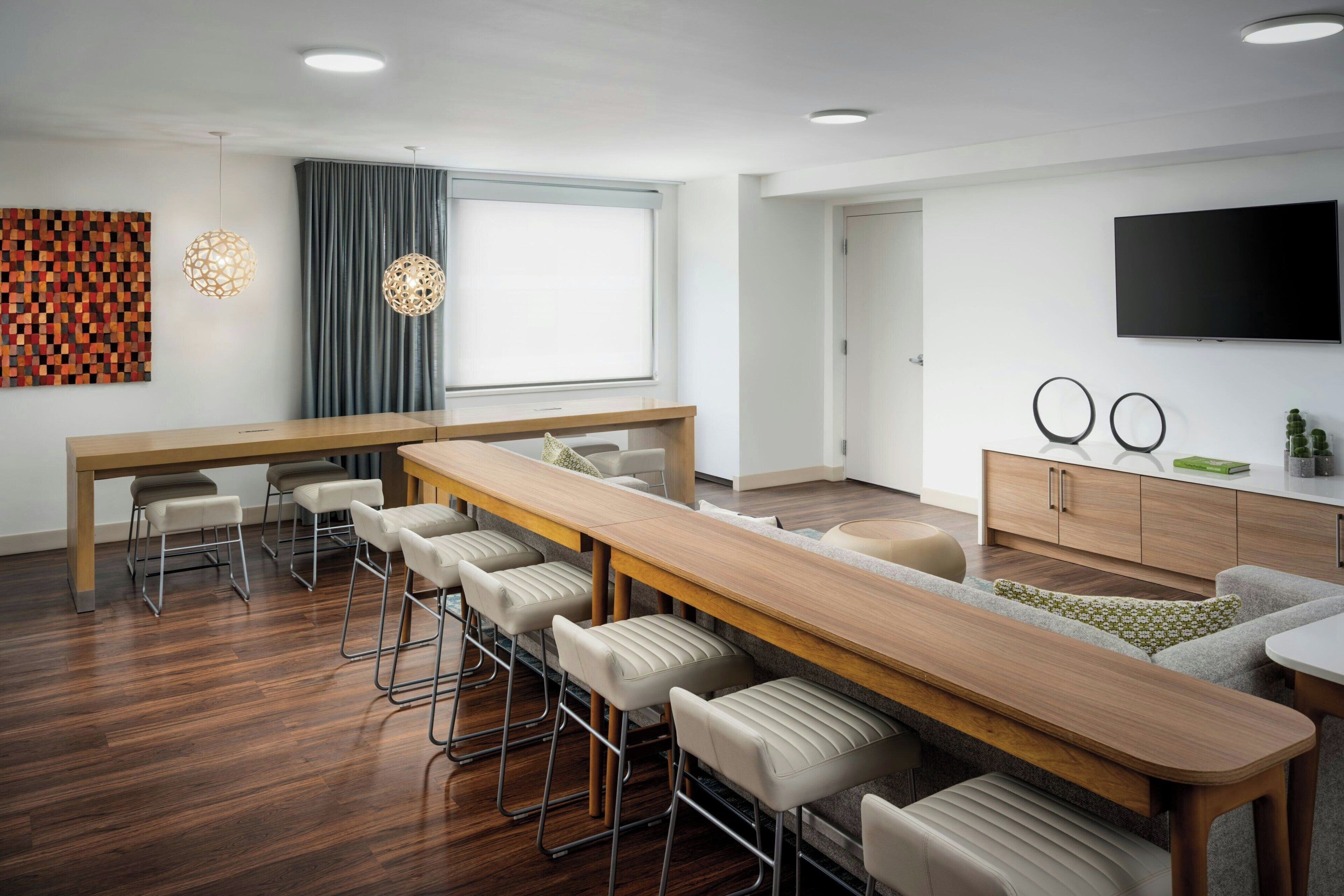 Photo - Element Knoxville West