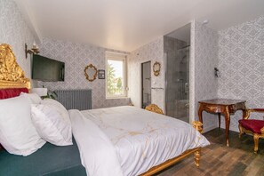 1 dormitori, roba de llit hipoal·lergògena, escriptori i wifi gratuïta 