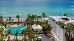 A resort with a swimming pool, beach, and ocean view. - The Tides Ocean Luxury Suites (Hollywood)