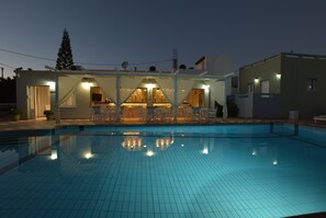 Piscina a l'aire lliure 